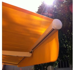 Lambrequin sur mesure pour store extérieur  | Jecreeemonvolet