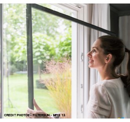 Store moustiquaire à caisson vertical | Jecréemonstore