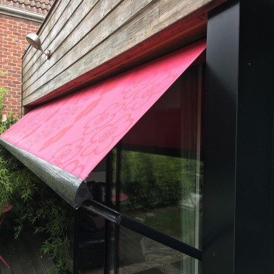 Store bannette à projection 180°